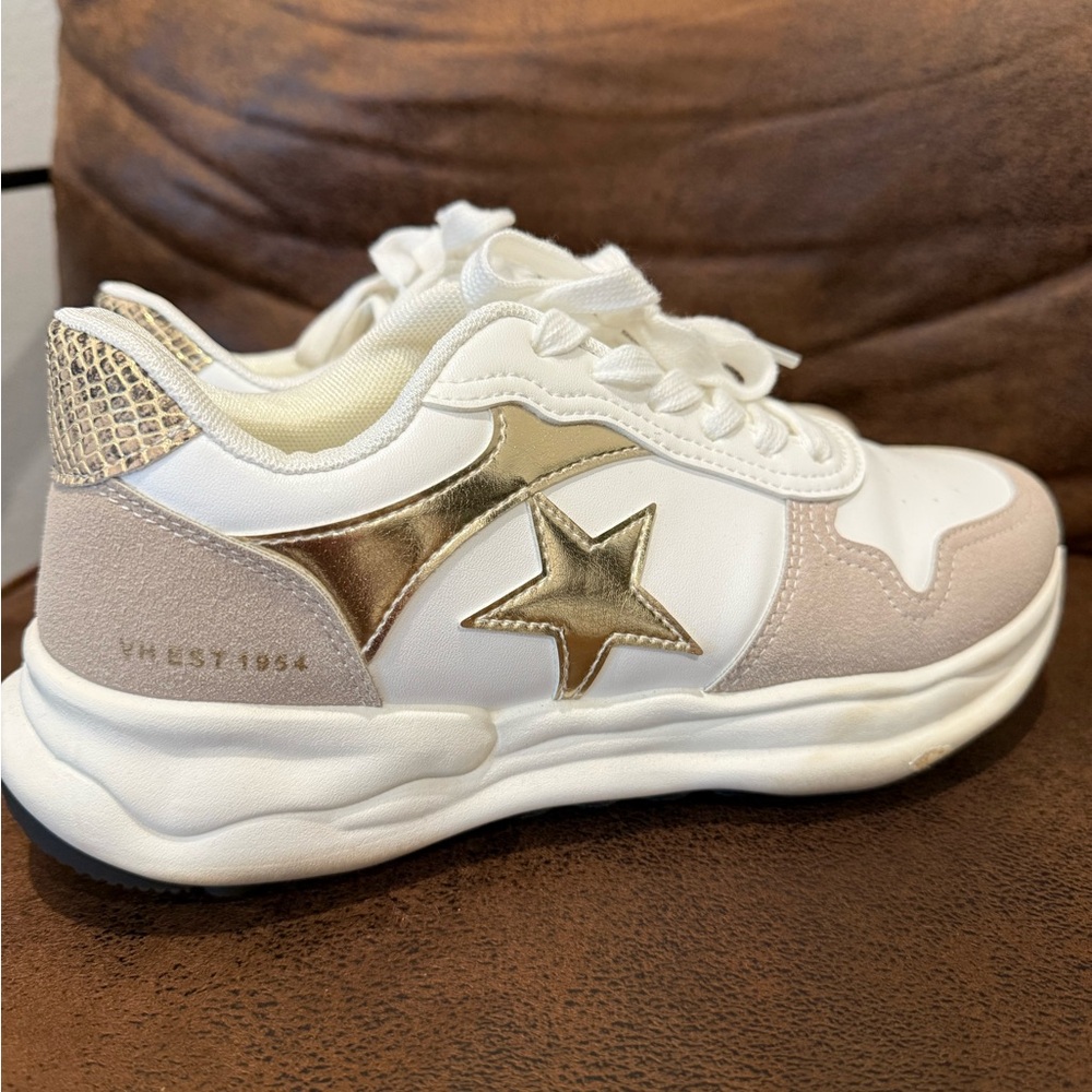 Vintage Havana Cloud Sneakers